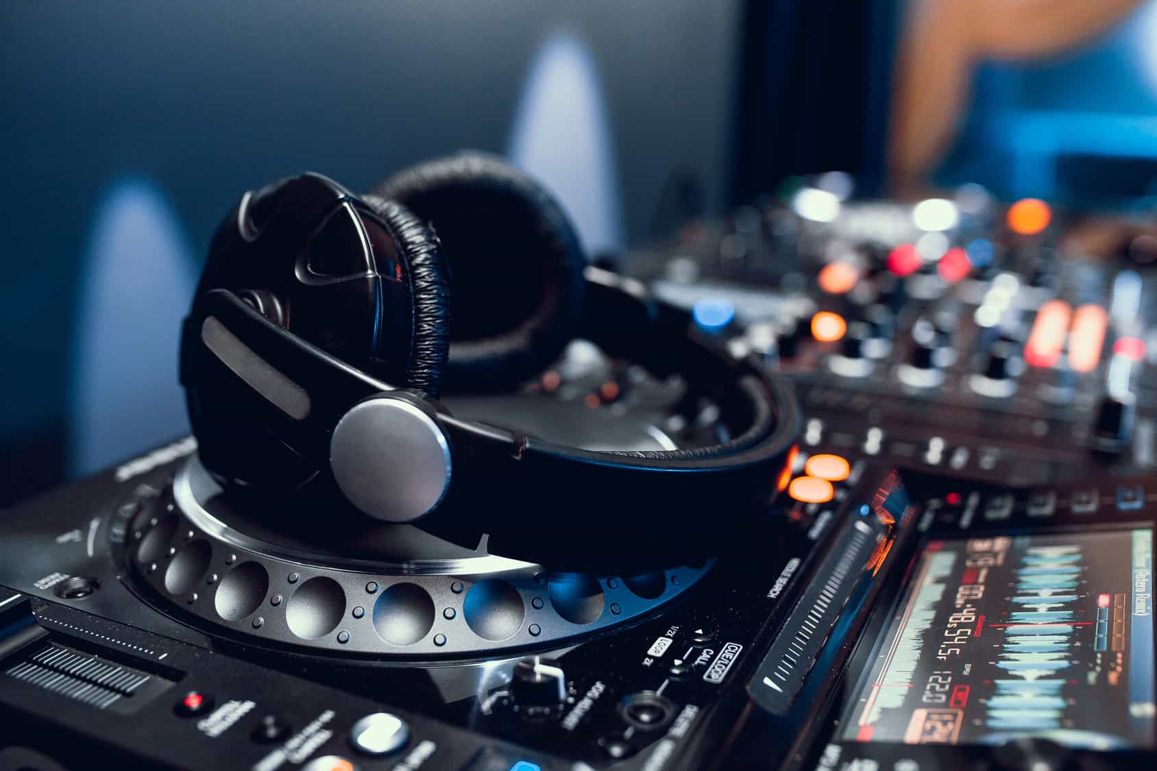 Electronic Music DJ Course | Sydney